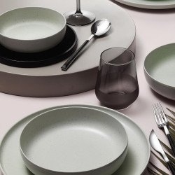 Сервиз за хранене Kütahya Porcelain 18 части, 6 човека, пастелно зелен цвят